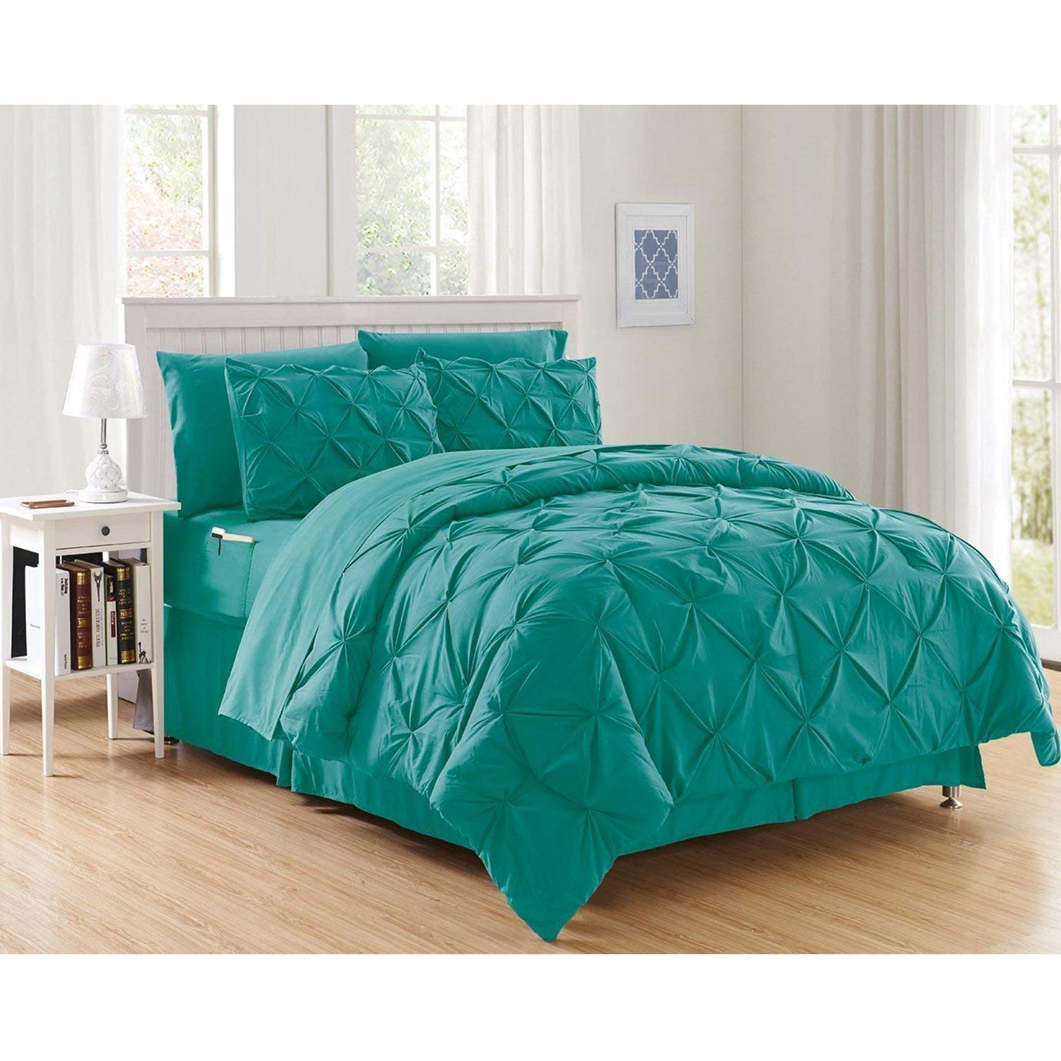 Luxury Best, Softest, Coziest 8-Piece Bed-in-a-Bag Comforter Set